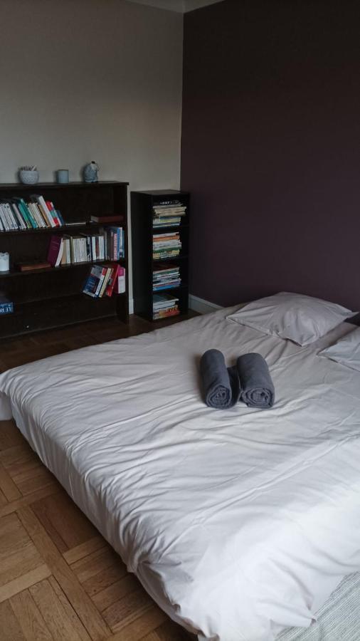 Le Bleu Roi - Appartement Calme Proche De La Gare Caen Kültér fotó